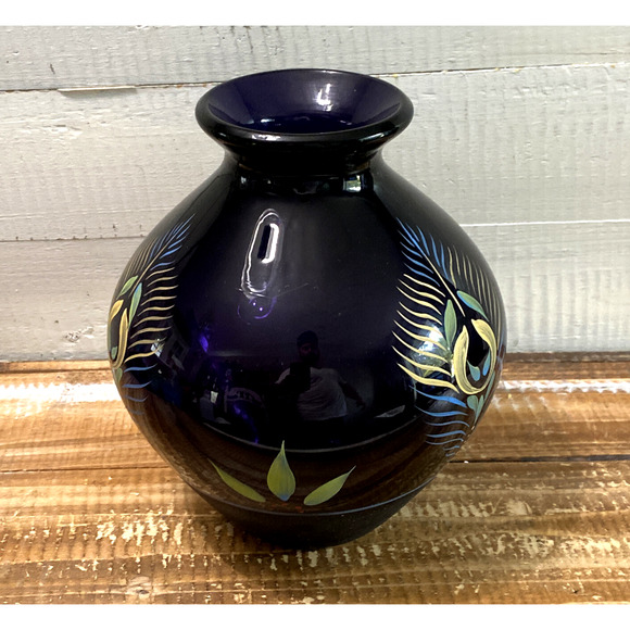 Vintage Fenton Glass Purple Vase Painted Peacock Feather K. Brightbill 7.75" - Picture 5 of 12